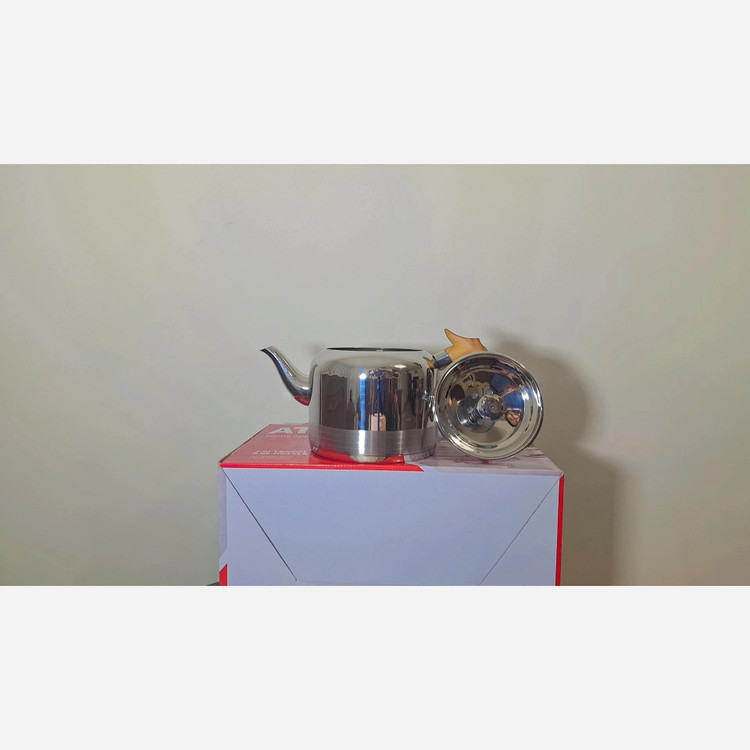 کتری استیل لوله ای دسته باکالیت طرح چوب به همراه قوری چینی