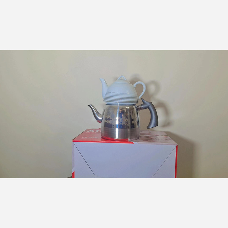 کتری استیل دسته بغل باکالیت با قوری چینی